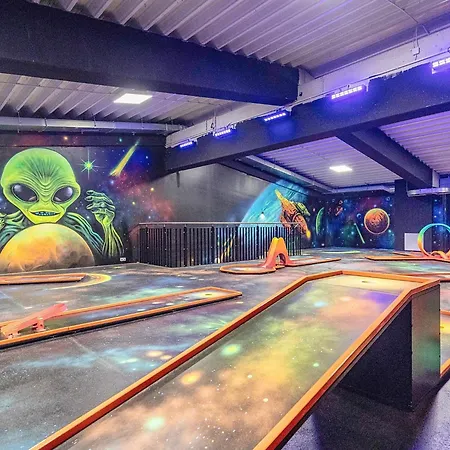 Apartment 6 Person In *