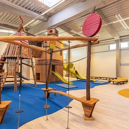 Promenadenvilla Mit Exklusivem Flair Apartamento